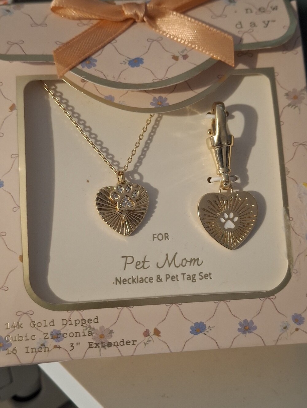 Pet Mom 14k Gold-Dipped Heart Necklace & Pet Tag Set - Gold